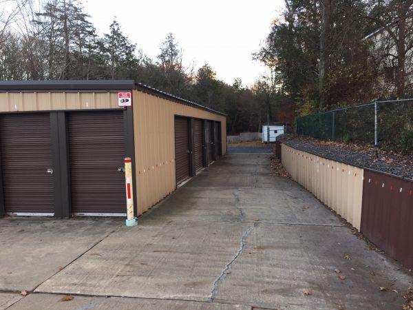 Back Mountain Storage - 701 Main Road