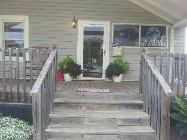 Store Here - Lanett - 4034 32nd Street Southwest