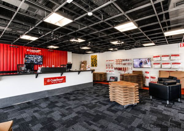 CubeSmart Self Storage - Bellerose - 251-63 Jericho Turnpike