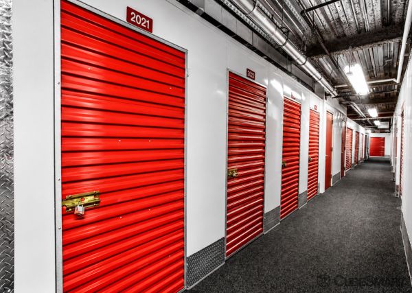 CubeSmart Self Storage - Bellerose - 251-63 Jericho Turnpike