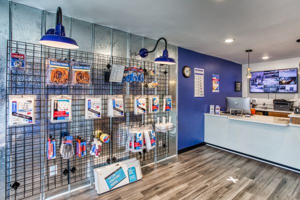 Abbott Trinity Self Storage - 2021 Pittway Drive