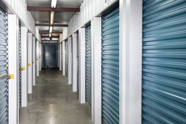 Horn Lake Self Storage - 5880 Tulane Road