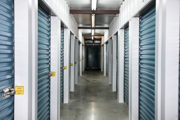 Horn Lake Self Storage - 5880 Tulane Road