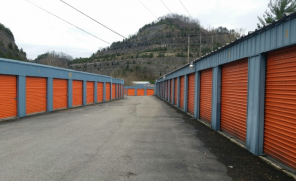 Pikeville Mini Storage - 278 South Mayo Trail