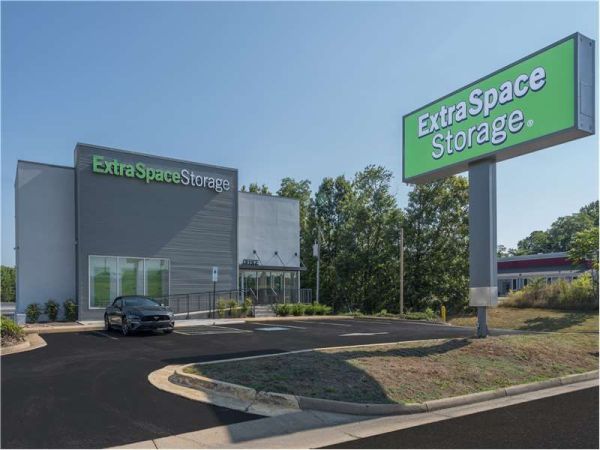 Extra Space Storage - 0327 - Fredericksburg - Plank Road - 2403 Plank Road
