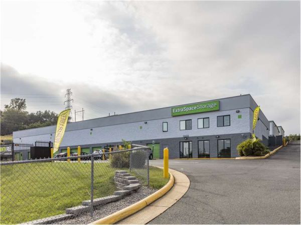 Extra Space Storage - 0717 - Dumfries - Richmond Hwy - 16780 Jefferson Davis Highway