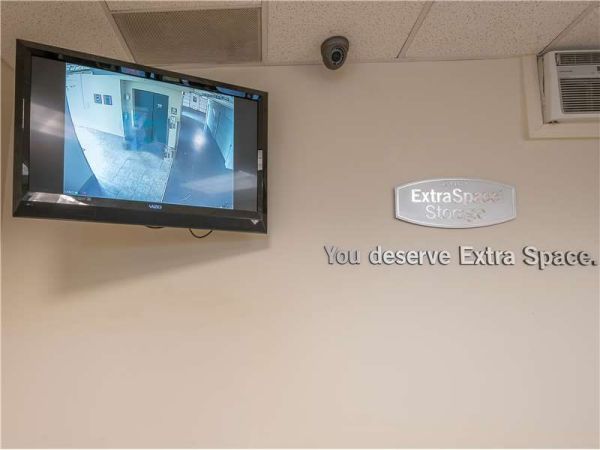 Extra Space Storage - 8108 - Littleton - Windermere - 5001 South Windermere Street