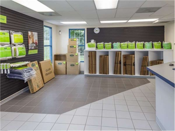 Extra Space Storage - 8275 - Lorton - Mims St - 8021 Mims Street