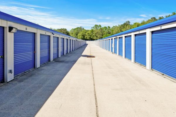 US Storage Centers - Ocala - 2853 South Pine Avenue - 2853 South Pine Avenue