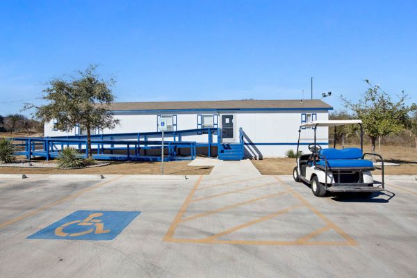 US Storage Centers - San Antonio - Grissom - 7645 Grissom Road