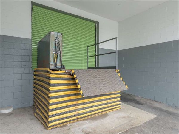 Extra Space Storage - 1055 - Nanuet - Route 59 West - 361 West Route 59