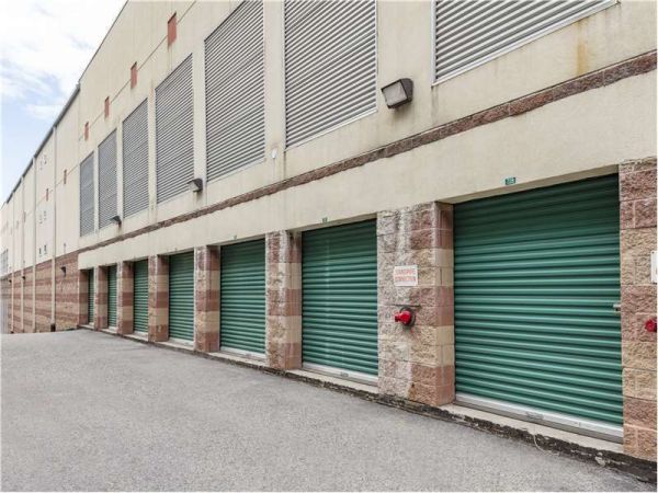 Extra Space Storage - 1087 - Mt Vernon - N Mac Questen Pkwy - 102 North Macquesten Parkway