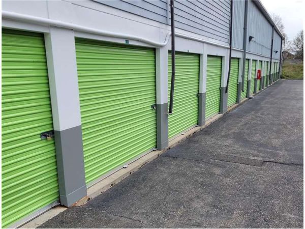 Extra Space Storage - 8276 - New Milford - Danbury Rd - 576 Danbury Road