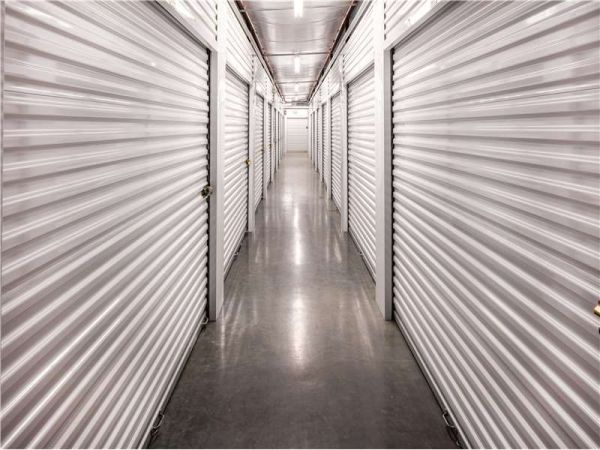 Extra Space Storage - 8276 - New Milford - Danbury Rd - 576 Danbury Road