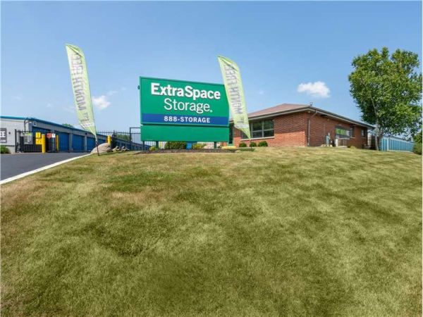 Extra Space Storage - 8384 - Mundelein - S Lake St - 1510 South Lake Street