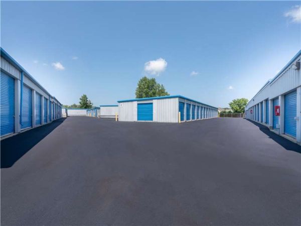 Extra Space Storage - 8384 - Mundelein - S Lake St - 1510 South Lake Street
