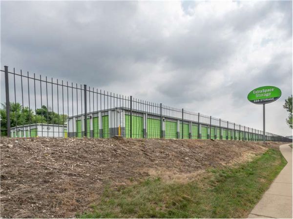 Extra Space Storage - 1709 - Chicago - 95th St - 1000 East 95th Street