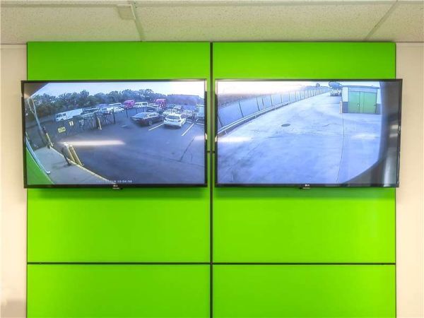 Extra Space Storage - 1709 - Chicago - 95th St - 1000 East 95th Street