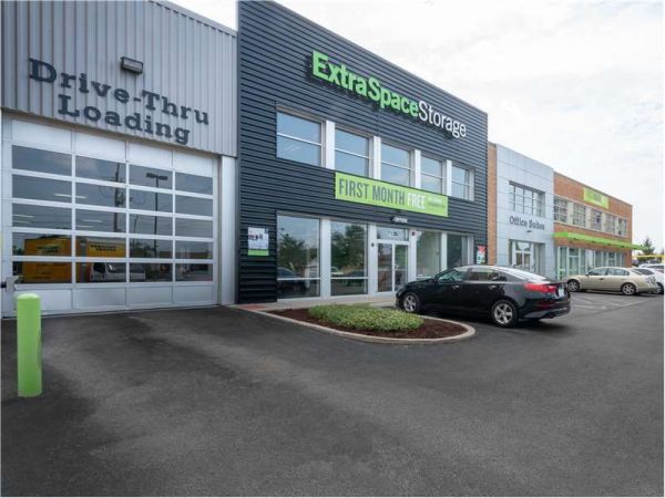 Extra Space Storage - 1809 - Harwood Heights - Gunnison Street - 7125 West Gunnison Street