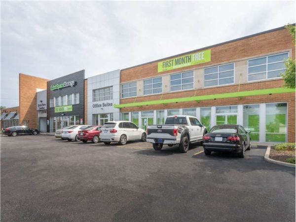 Extra Space Storage - 1809 - Harwood Heights - Gunnison Street - 7125 West Gunnison Street