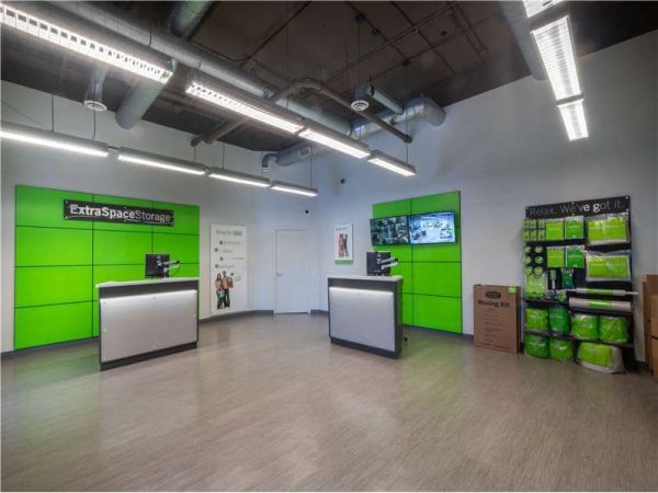 Extra Space Storage - 1810 - Chicago - 601 W. Harrison Street - 601 West Harrison Street