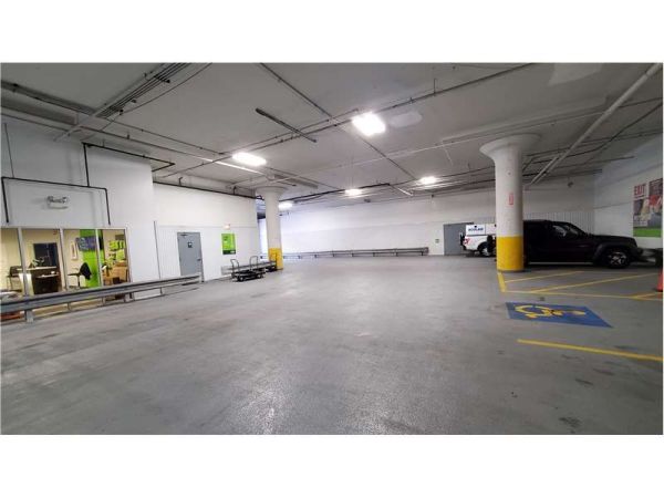 Extra Space Storage - 1810 - Chicago - 601 W. Harrison Street - 601 West Harrison Street