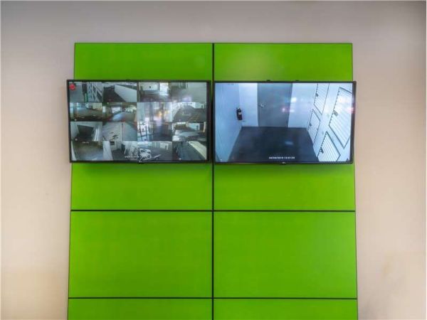 Extra Space Storage - 1810 - Chicago - 601 W. Harrison Street - 601 West Harrison Street