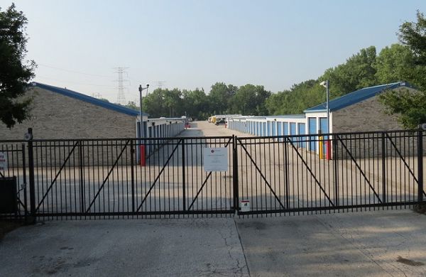 SecurCare Self Storage - Indianapolis - IN - Rockville Rd - 8501 Rockville Road