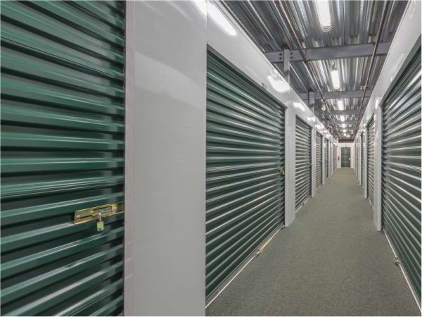 Extra Space Storage - 1337 - Greenacres - Lake Worth Rd - 6035 Lake Worth Road