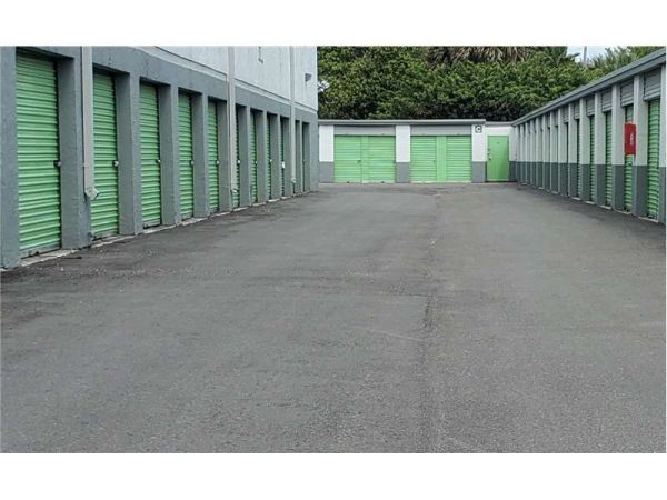Extra Space Storage - 0976 - West Palm Beach - Southern Blvd - 7285 Southern Boulevard