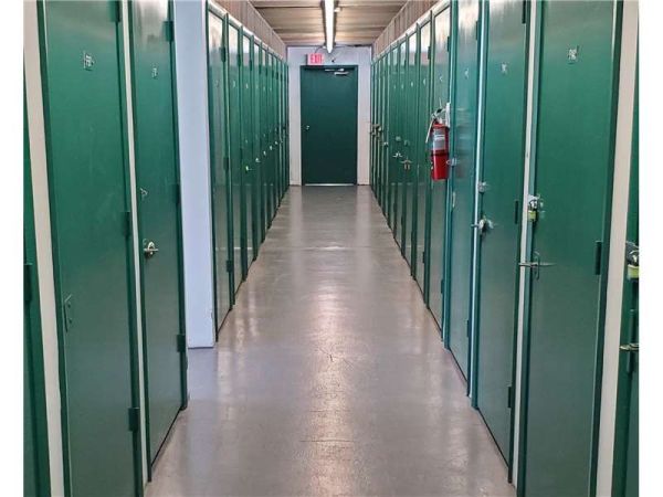 Extra Space Storage - 0976 - West Palm Beach - Southern Blvd - 7285 Southern Boulevard