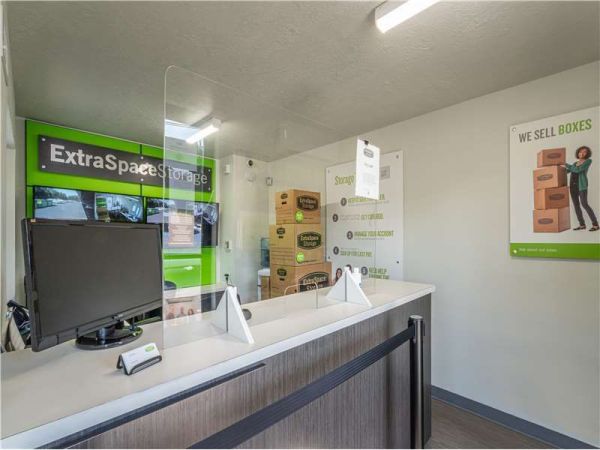 Extra Space Storage - 0288 - Aloha - NW 185th Ave - 575 Northwest 185th Avenue