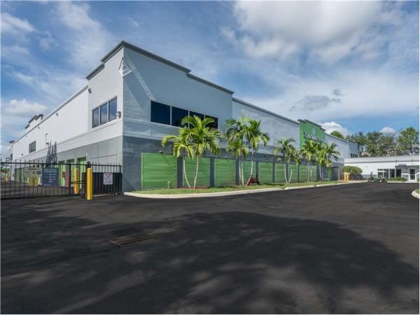 Extra Space Storage - 1186 - West Palm Beach - S Military Trail - 2051 South Military Trail