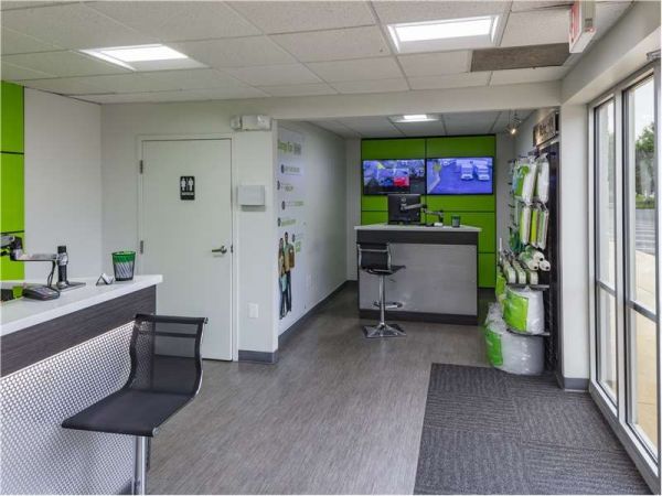 Extra Space Storage - 1775 - Manassas - Colonel Ct - 10490 Colonel Court