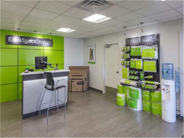 Extra Space Storage - 1658 - Quincy - Old Colony Ave - 95 Old Colony Avenue