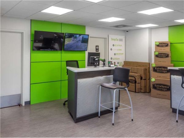 Extra Space Storage - 1047 - Stoughton - 20 Washington St - 20 Washington Street