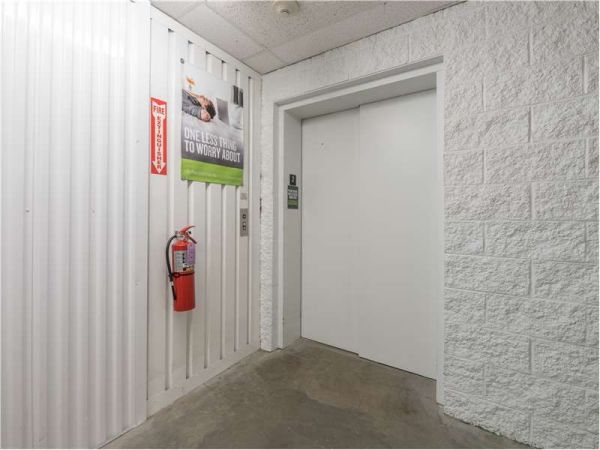 Extra Space Storage - 7001 - Weymouth - Washington St - 1256 Washington Street