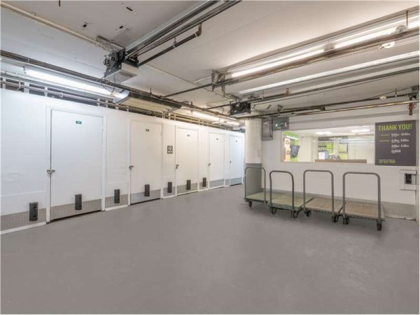Extra Space Storage - 1208 - East Somerville - Cambridge - McGrath Hwy - 14 Mcgrath Highway