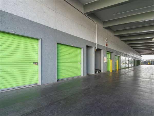 Extra Space Storage - 0143 - Santa Clara - LaurelWood Rd - 1775 Laurelwood Road