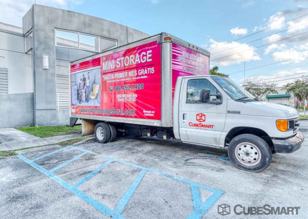 Urban Self Storage - 3050 Northwest 84th Avenue