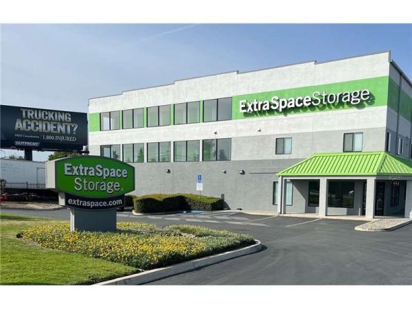 Extra Space Storage - 0725 - San Jose - Oakland Rd - 1265 Oakland Road