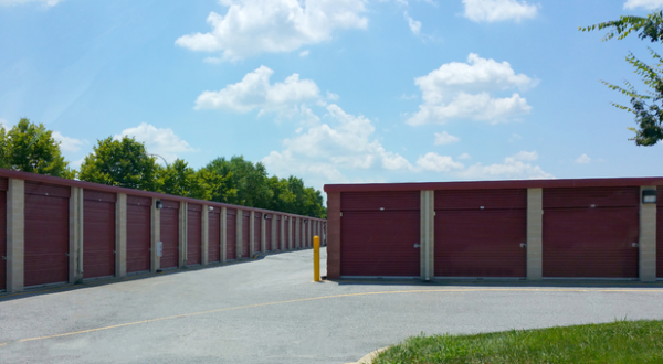 Storage Rentals of America - New Castle - 950 Red Lion Road - 950 Red Lion Road