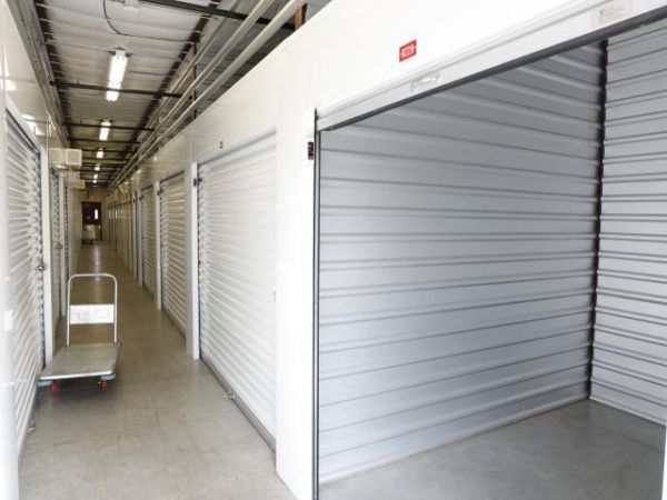 Storage Rentals of America - New Castle - 950 Red Lion Road - 950 Red Lion Road