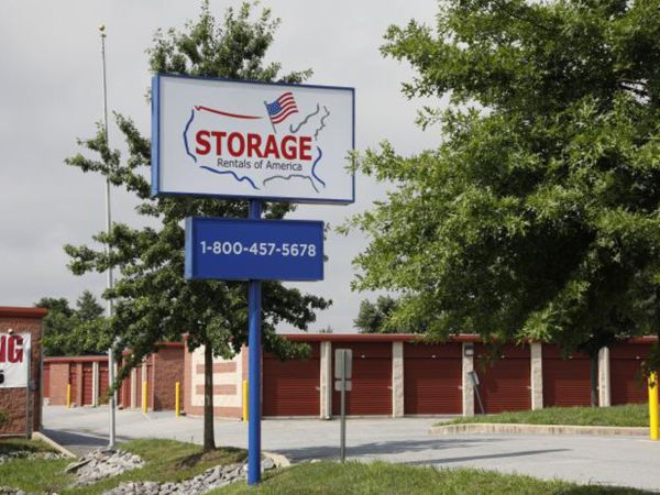 Storage Rentals of America - New Castle - 950 Red Lion Road - 950 Red Lion Road