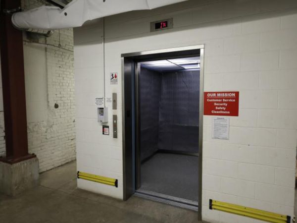 Storage Rentals of America - Wilmington - 2523 Lamotte Street - 2523 Lamotte Street
