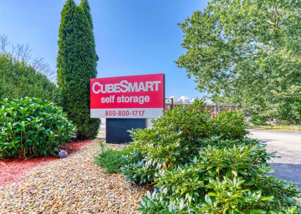 CubeSmart Self Storage - Sturbridge - 63 Technology Park Road
