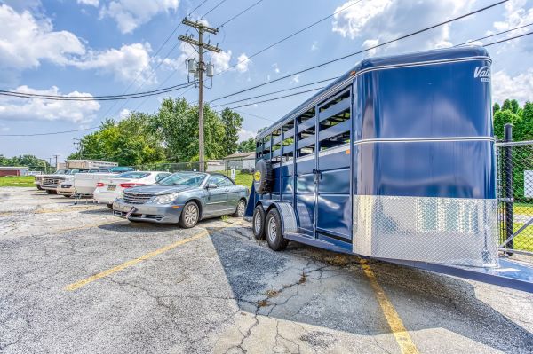 422 Storage - 1222 East Main Street