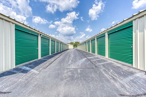 422 Storage - 1222 East Main Street