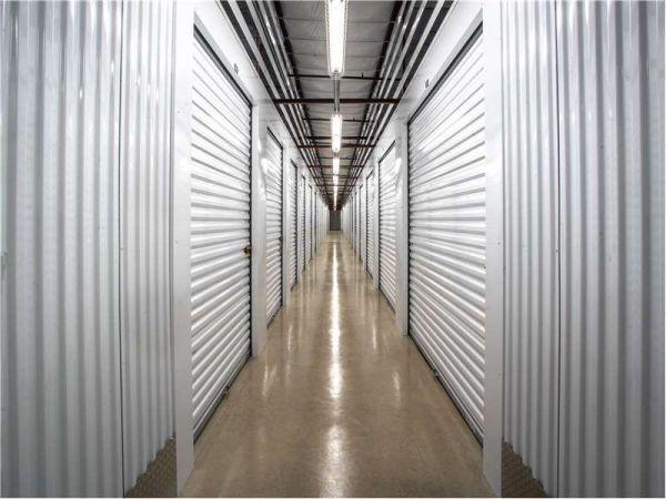 Extra Space Storage - 8691 - San Antonio - Huebner Road - 9738 Huebner Road