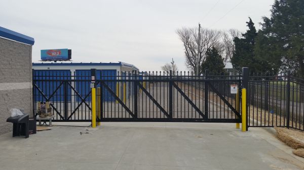 StL Storage- South Point Prairie - 1030 South Point Prairie Road